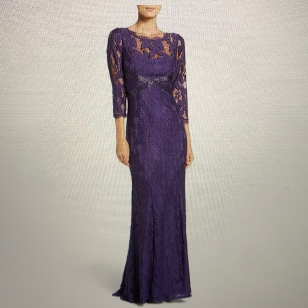 Only wore once for a wedding.